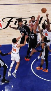 New York Knicks-San Antonio Spurs, 2026