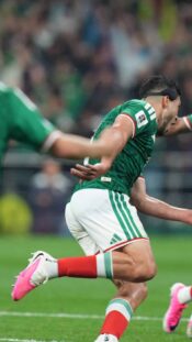 Meksiko Raul Jimenez Julian Quinones