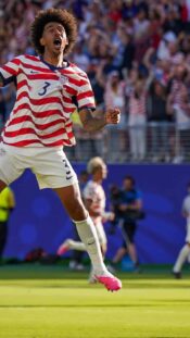 Chris Richards USA