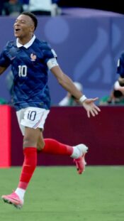Kylian Mbappe Ousmane Dembele Ranska