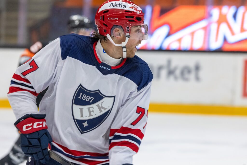 Jake Leschyshyn, HIFK