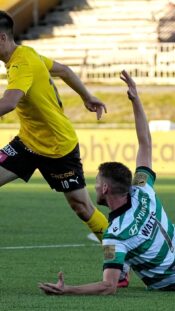 KuPS Valentin Gasc Shamrock Rovers