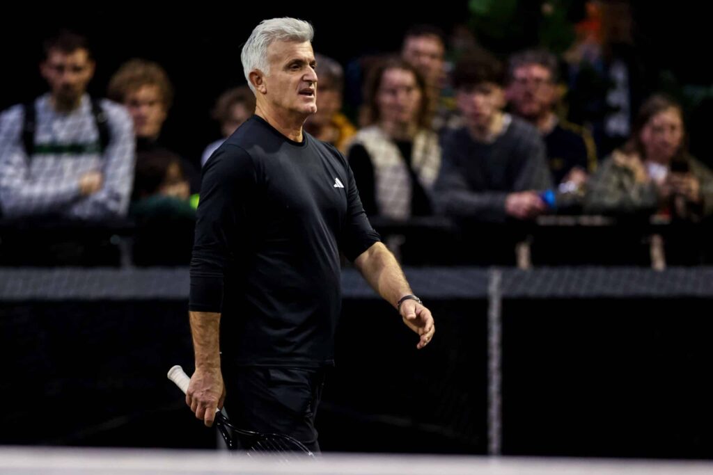 Kreikan tennisvalmentaja Apostolos Tsitsipas