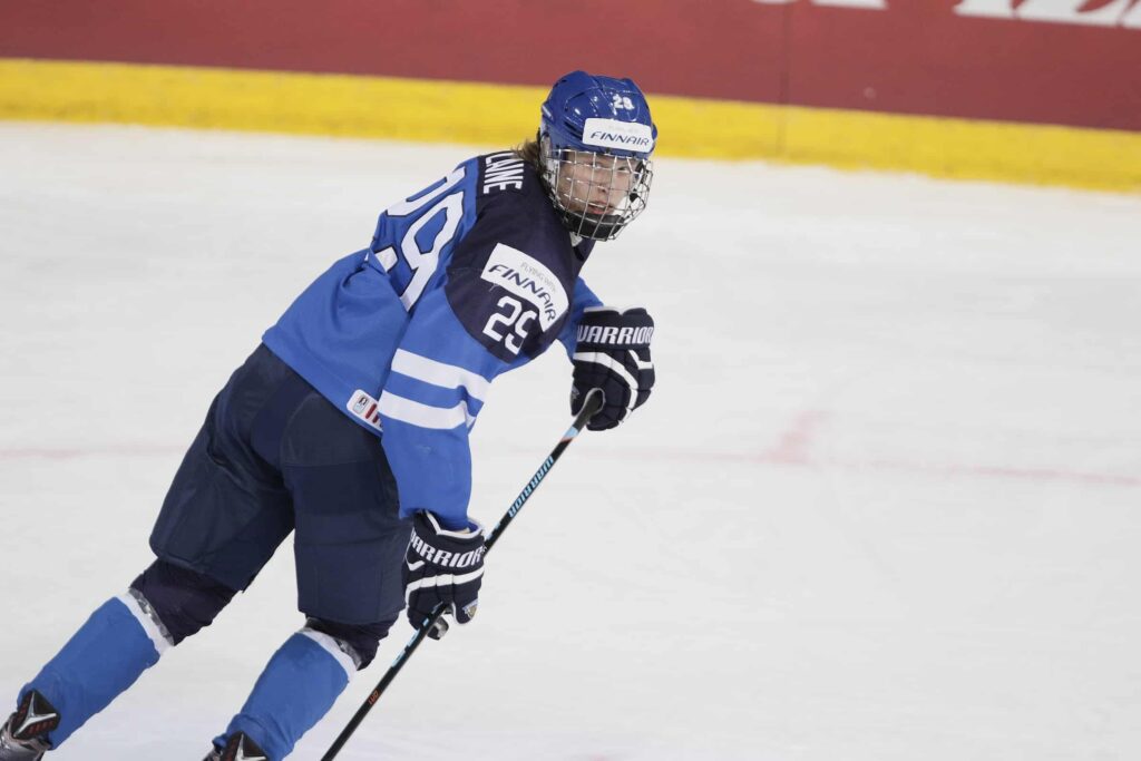 Patrik Laine nuorten MM-kisoissa 2016