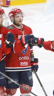 HIFK:n Kristian Vesalainen, Iiro Pakarinen sekä Jori Lehterä