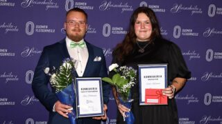 Valmentaja Jani Pihkanen ja Silja Kosonen