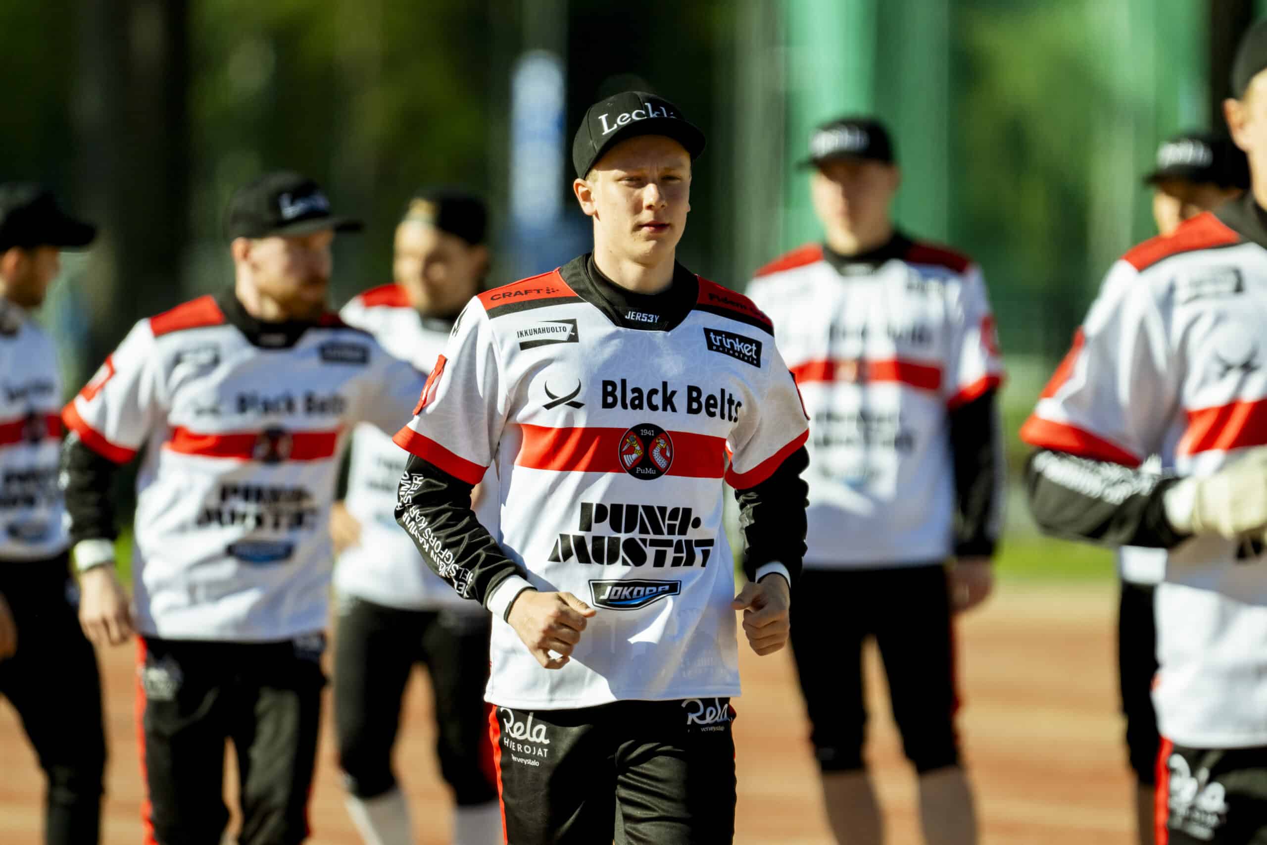 Puna-Mustat Valtteri Savilahti