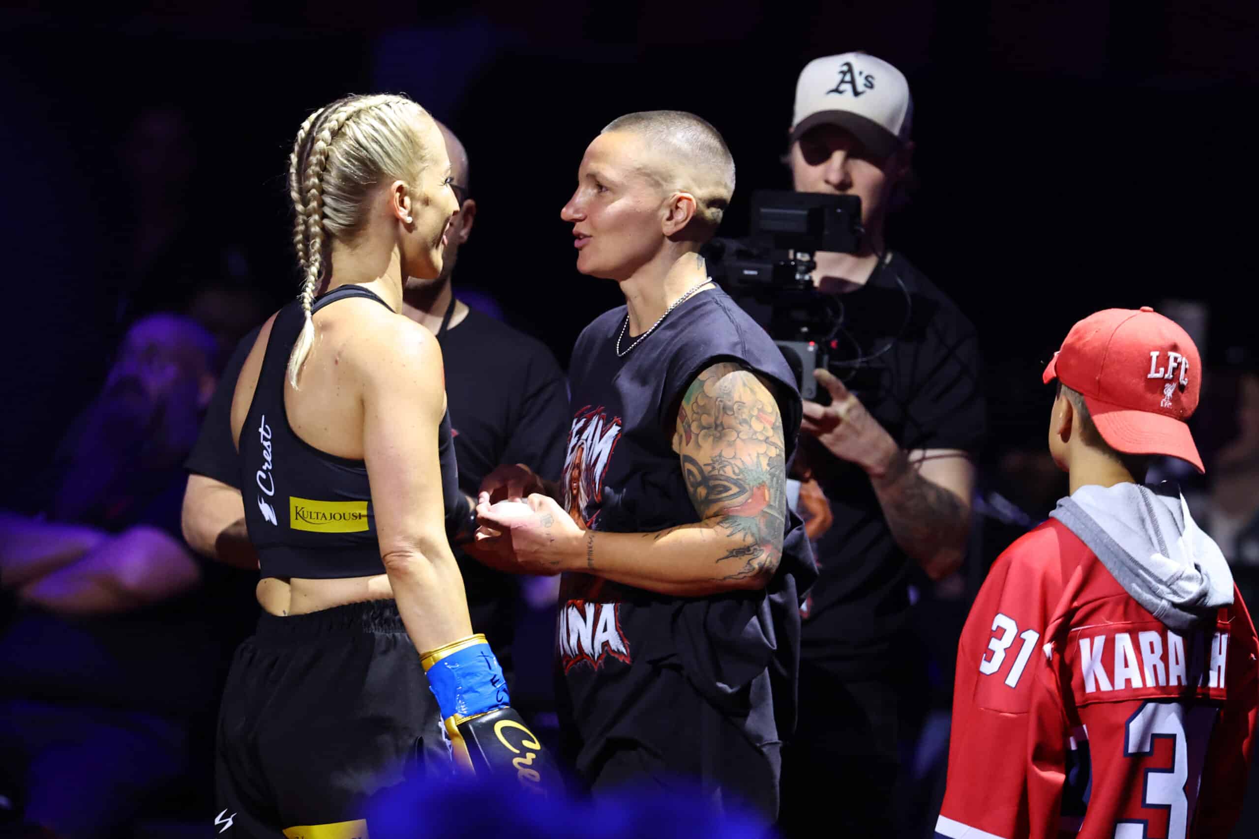 Nanna Karalahti ja Elina Gustafsson