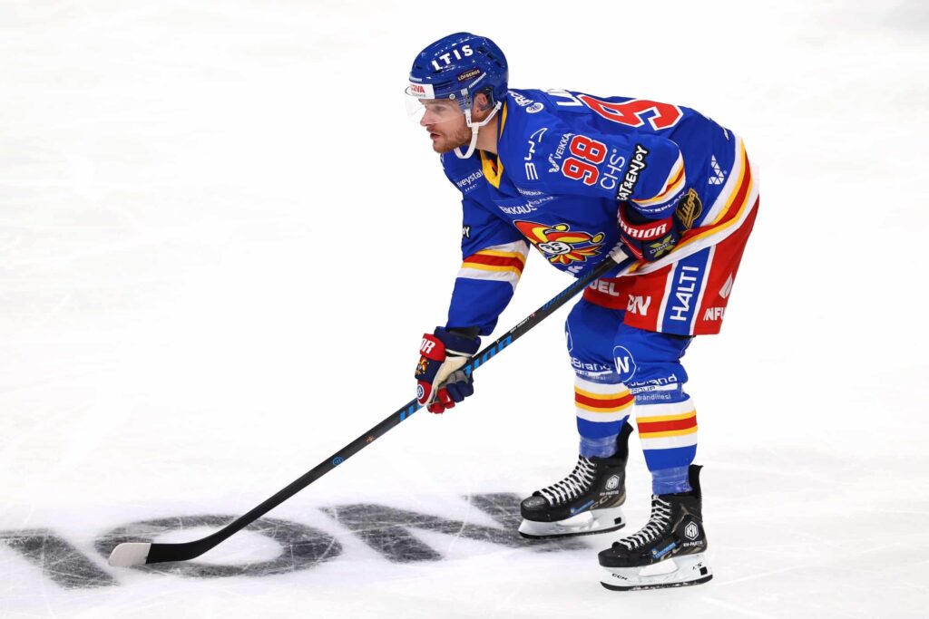 Oliver Larsen, Jokerit