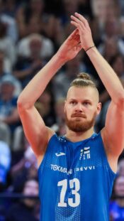 Joonas Jokela, Veljekset