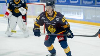 Arttu Välilä, Lukko