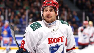 HIFK:n Niko Huuhtanen ottelussa Jokereita vastaan 8.10 2026