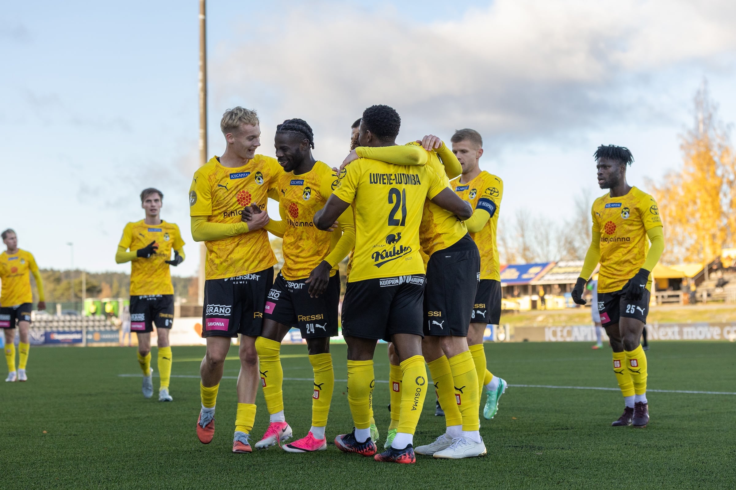 KuPS juhlii maalia Veikkausliigassa lokakuussa 2026