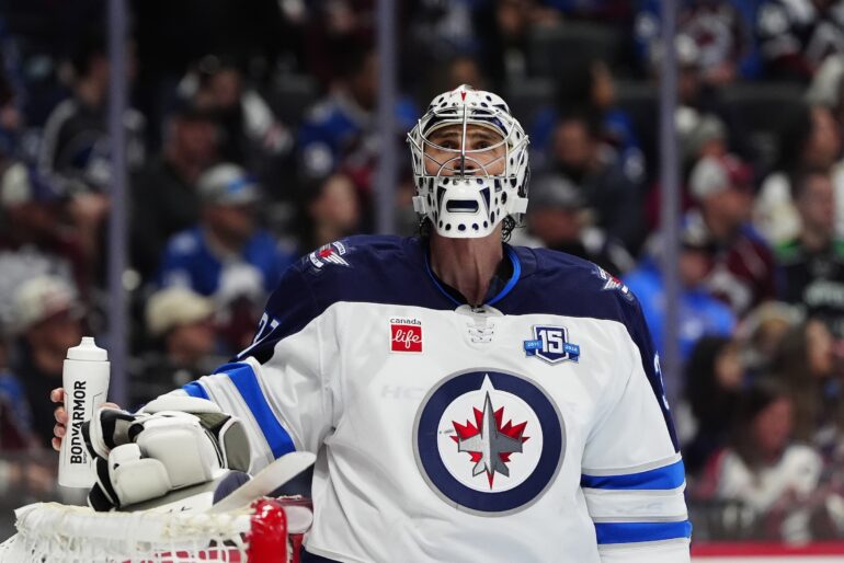 Connor Hellebuyck, Winnipeg Jets