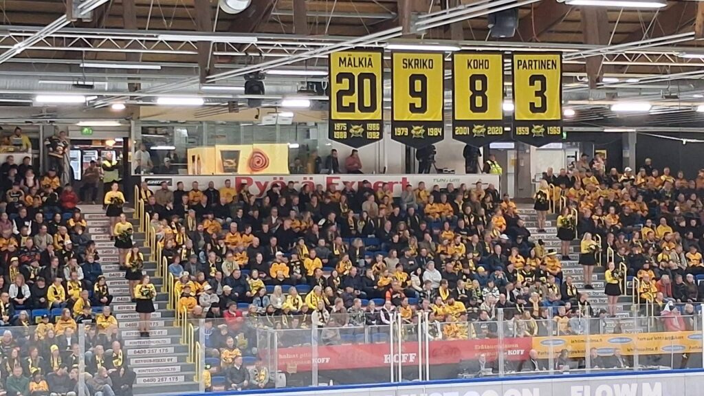 Heikki Mälkiä, Petri Skriko, Ville Koho, Lalli Partinen, SaiPa, jäädytetyt pelinumerot